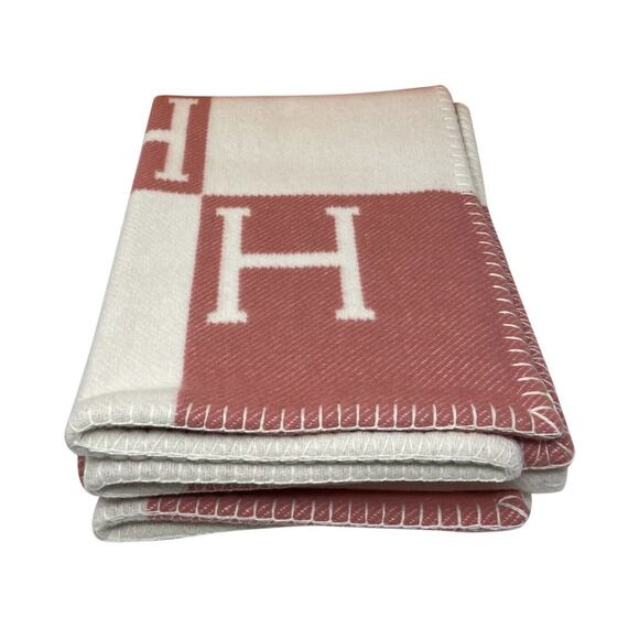 Hermes Avalon Rose Baby Blanket NEW - Picture 1 of 9